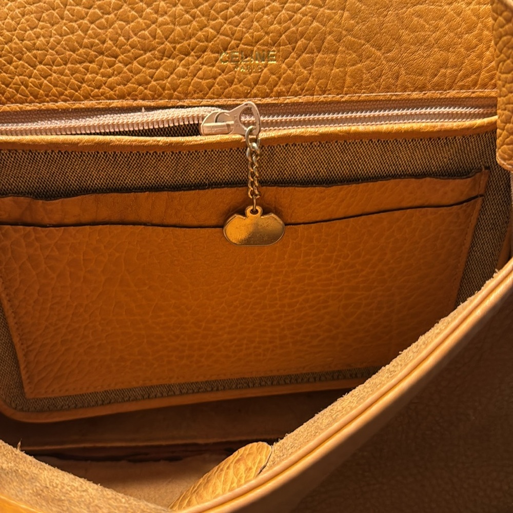 🌺👜 SALE‼️ ❤️🔥VERY VINTAGE AND RARE CELINE LEATHER BAG. 👜👜👜❤️🔥 - Picture 11 of 14